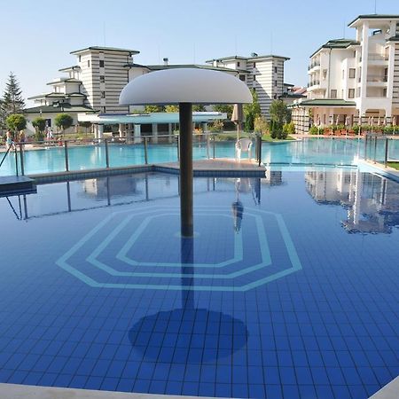 Kalina Private Apartments In Emerald Resort, Ravda Exterior foto