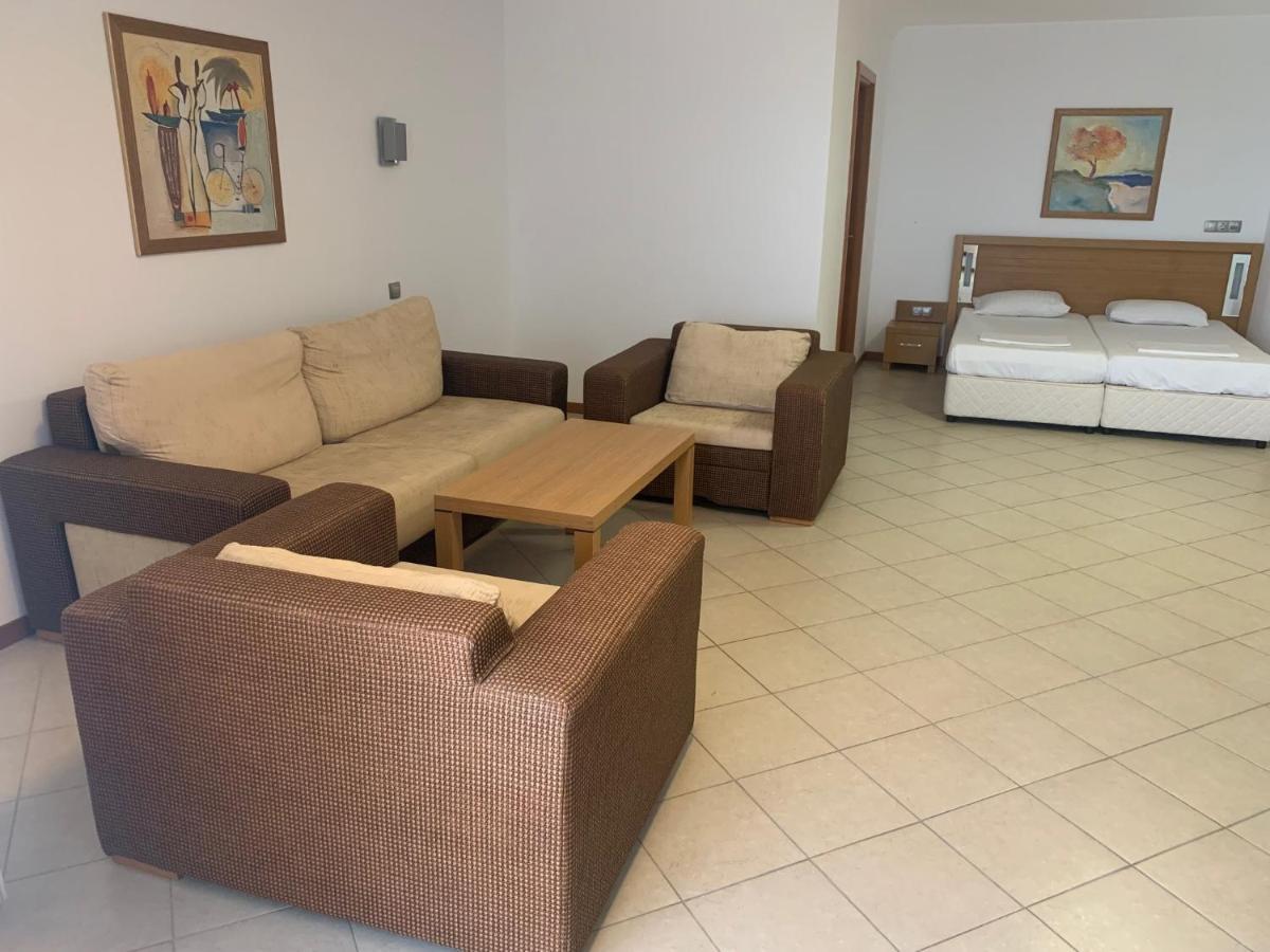 Kalina Private Apartments In Emerald Resort, Ravda Exterior foto